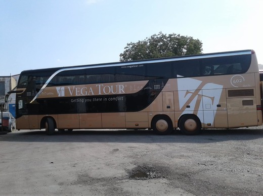 Autobus Vega Tour.jpg